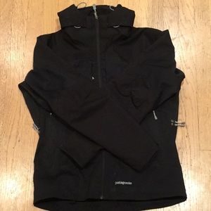 Storm Ready Patagonia Ski jacket, women’s Medium